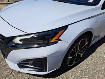 2023 Nissan Altima SR FWD