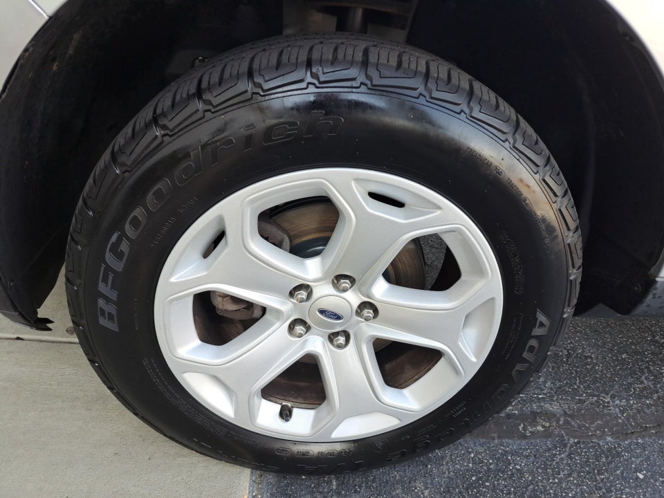 2014 Ford Edge SE