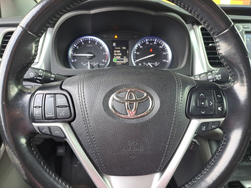 2017 Toyota Highlander XLE