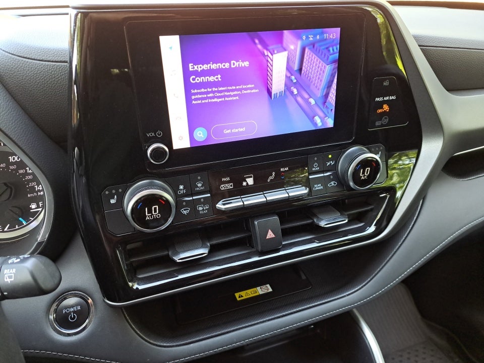 2023 Toyota Highlander Hybrid XLE