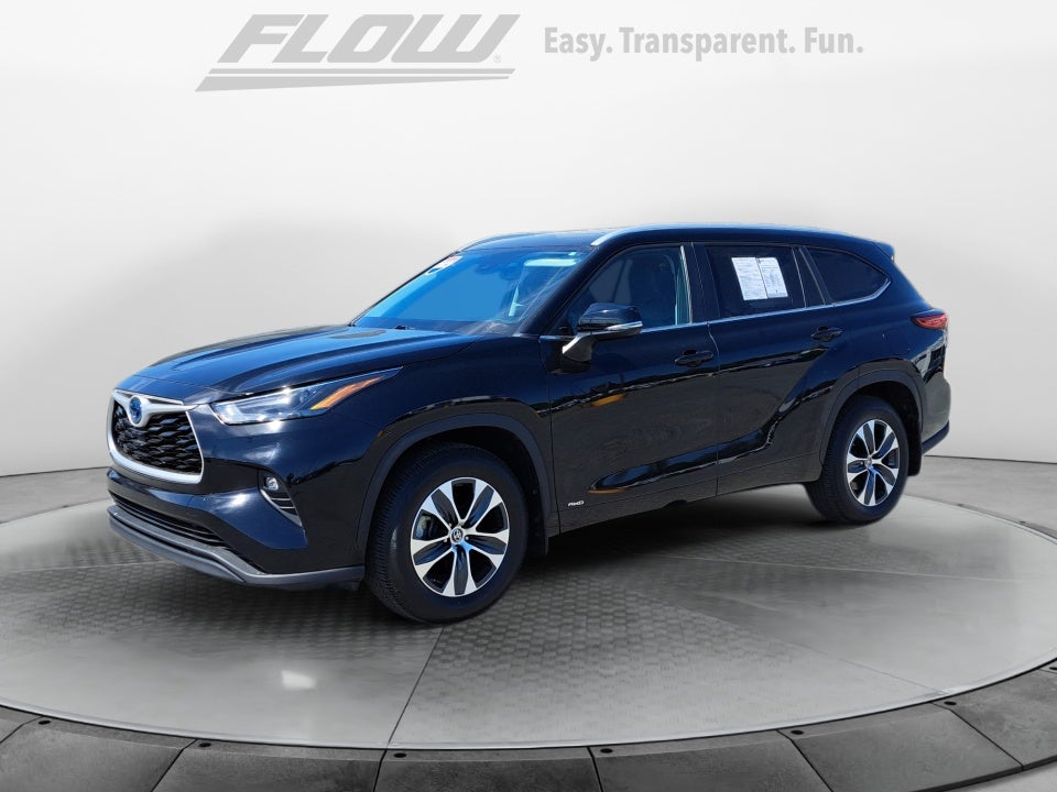 2023 Toyota Highlander Hybrid XLE