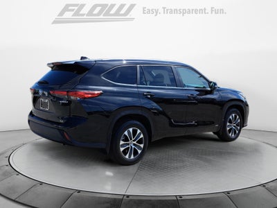 2023 Toyota Highlander Hybrid XLE