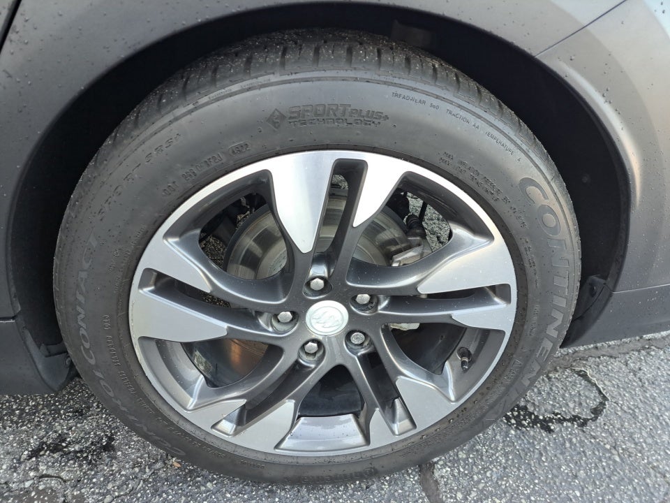2018 Buick Regal TourX Essence