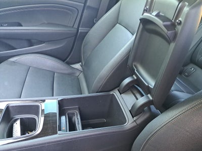 2018 Buick Regal TourX Essence