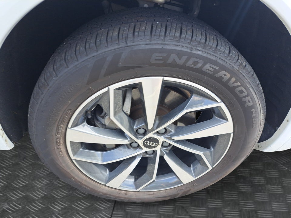 2024 Audi Q5 S line Premium Plus