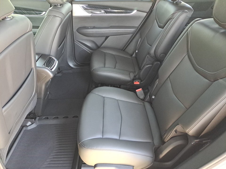 2024 Cadillac XT6 FWD Premium Luxury