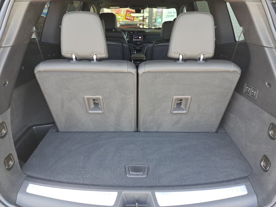 2024 Cadillac XT6 FWD Premium Luxury