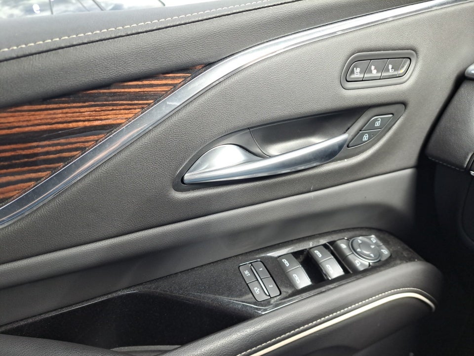 2024 Cadillac Escalade ESV 4WD Premium Luxury