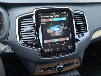 2023 Volvo XC90 B6 Plus 6-Seater