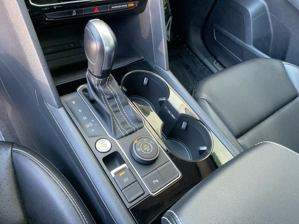 2022 Volkswagen Atlas 3.6L V6 SEL R-Line