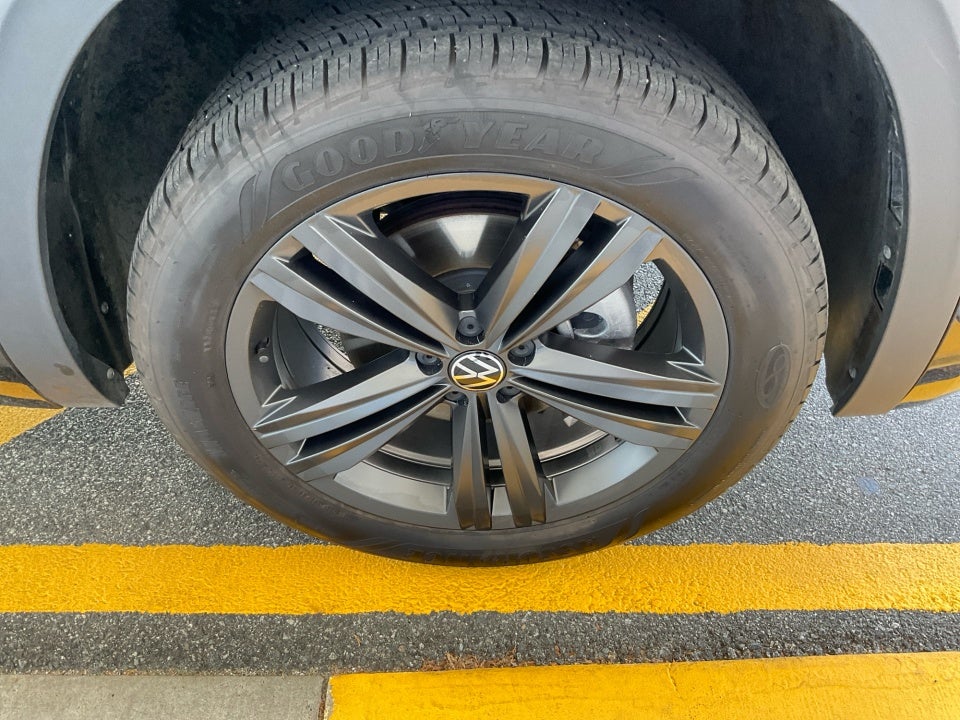 2022 Volkswagen Atlas 3.6L V6 SEL R-Line