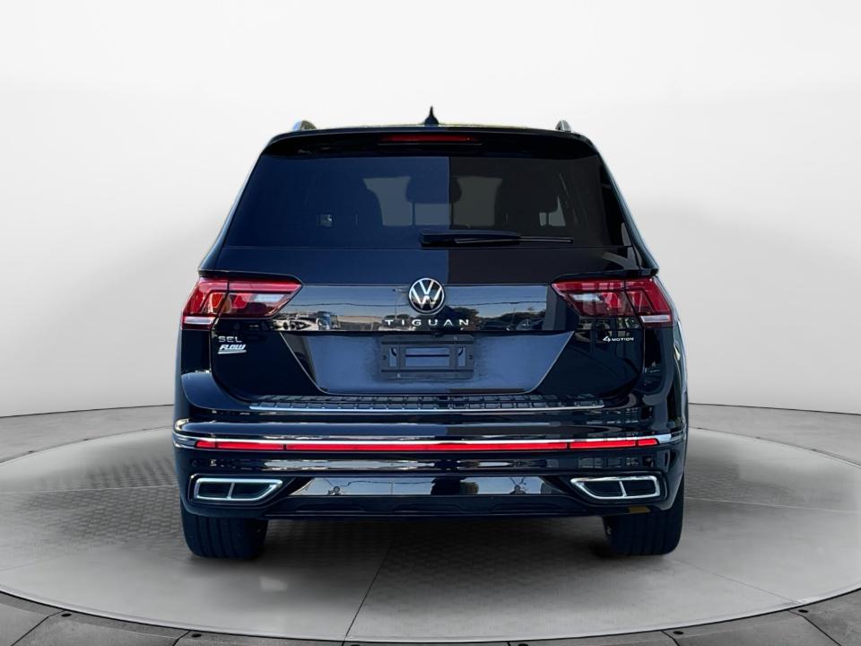 2022 Volkswagen Tiguan SEL R-Line
