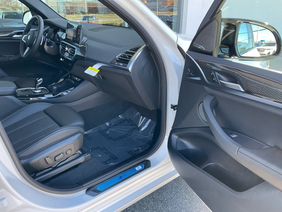 2024 BMW X3 M40i