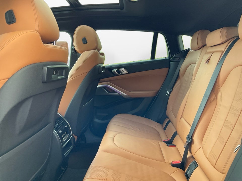 2022 BMW X6 xDrive40i