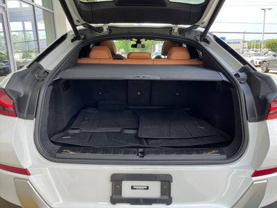2022 BMW X6 xDrive40i