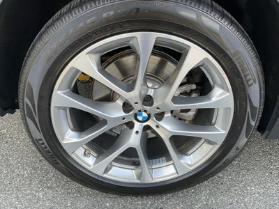 2022 BMW X6 xDrive40i