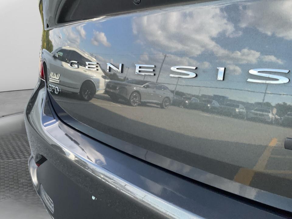 2023 Genesis G70 3.3T