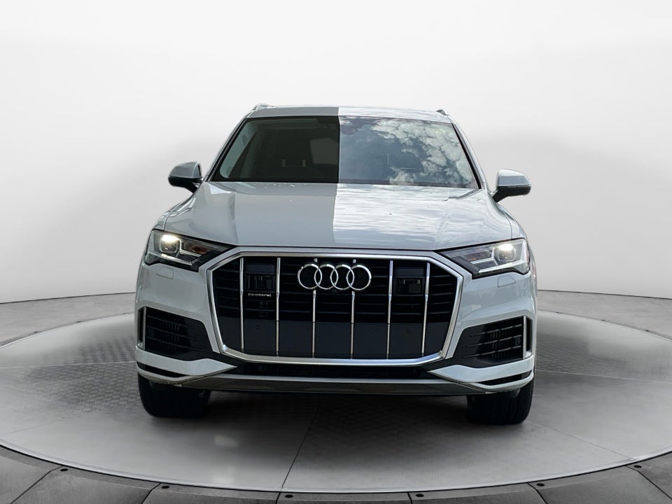 2022 Audi Q7 Premium Plus