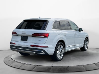 2022 Audi Q7 Premium Plus