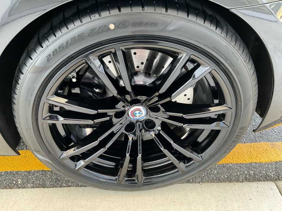 2023 BMW M5 Sedan