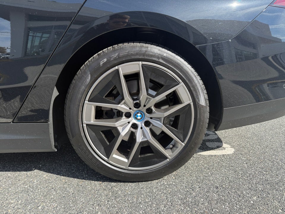 2024 BMW i5 eDrive40