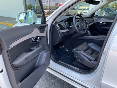 2022 Volvo XC90 Inscription