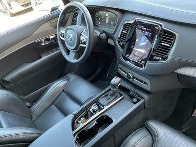 2022 Volvo XC90 Inscription