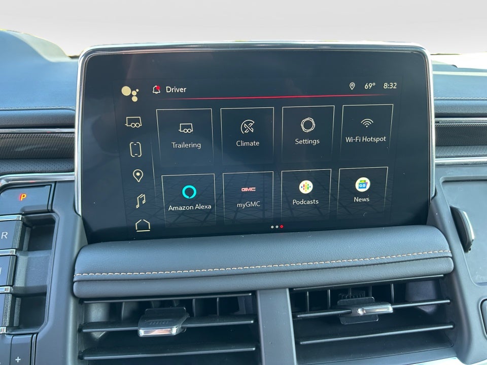 2024 GMC Yukon 4WD AT4