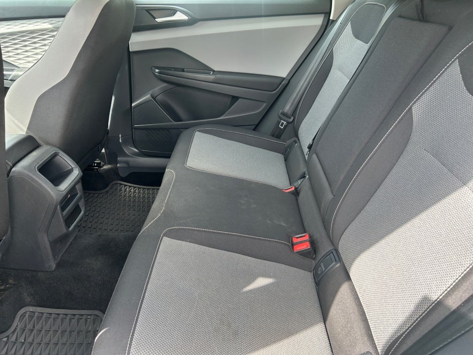 2023 Volkswagen Taos S
