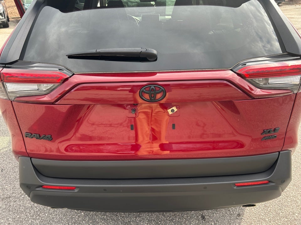 2020 Toyota RAV4 XLE Premium