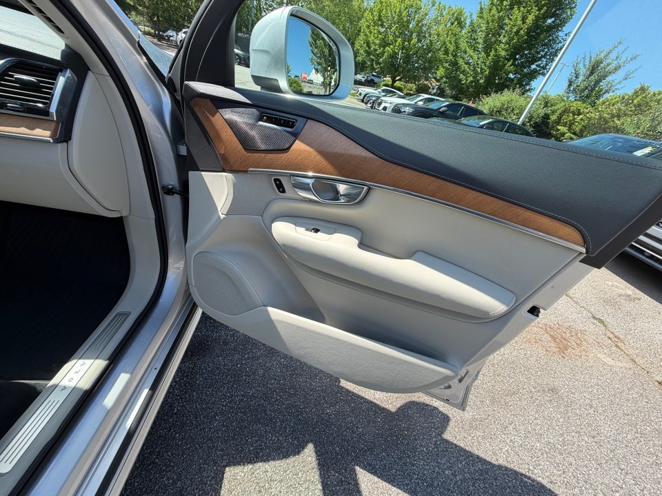 2019 Volvo XC90 T6 Inscription