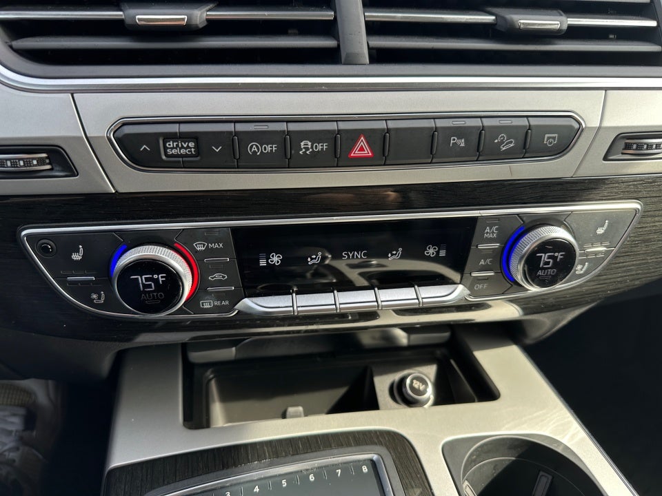 2019 Audi Q7 45 Premium