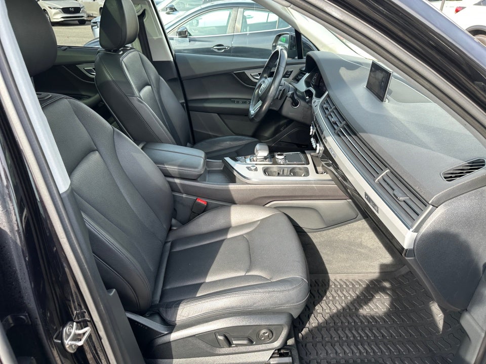2019 Audi Q7 45 Premium
