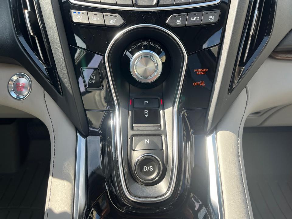 2024 Acura RDX w/Advance Package