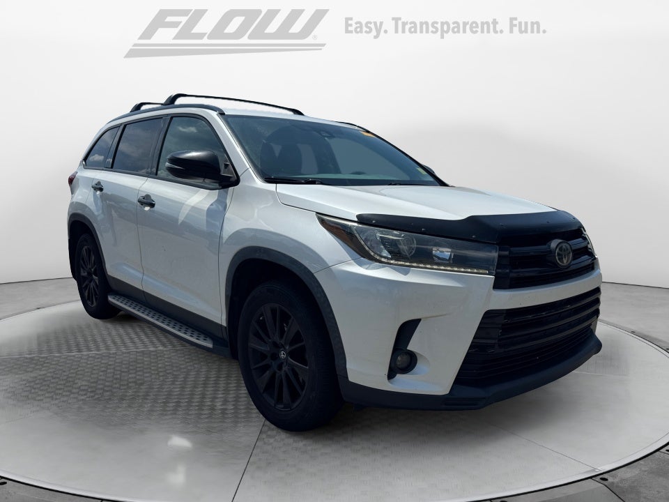 2019 Toyota Highlander SE