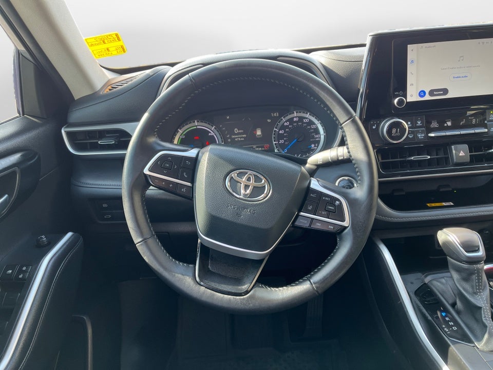 2025 Toyota HIGHLANDER HEV XLE