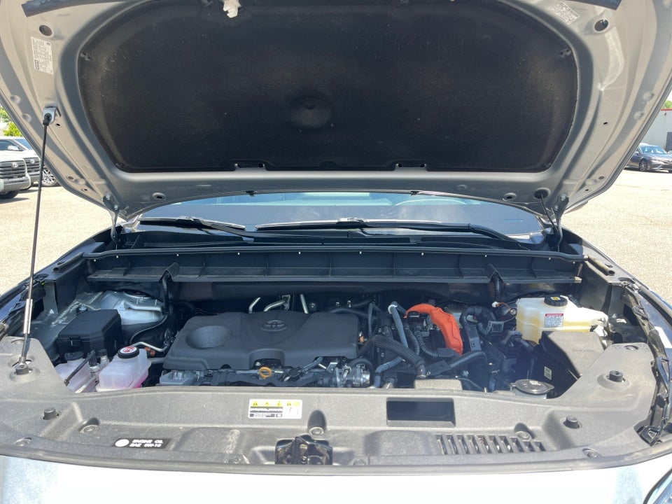 2025 Toyota Highlander Hybrid XLE