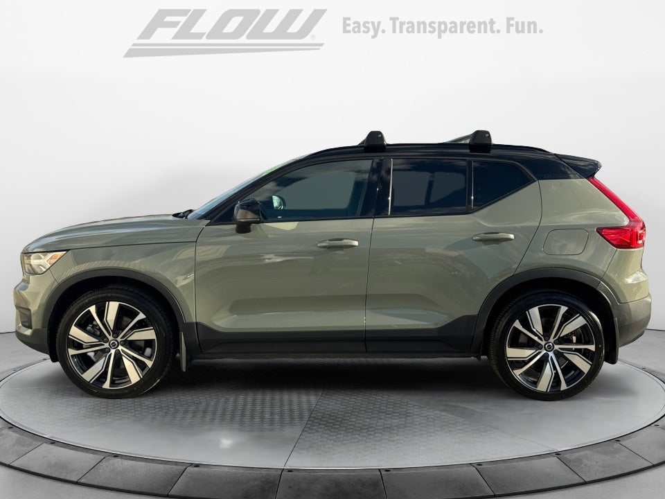 2021 Volvo XC40 Recharge Pure Electric P8