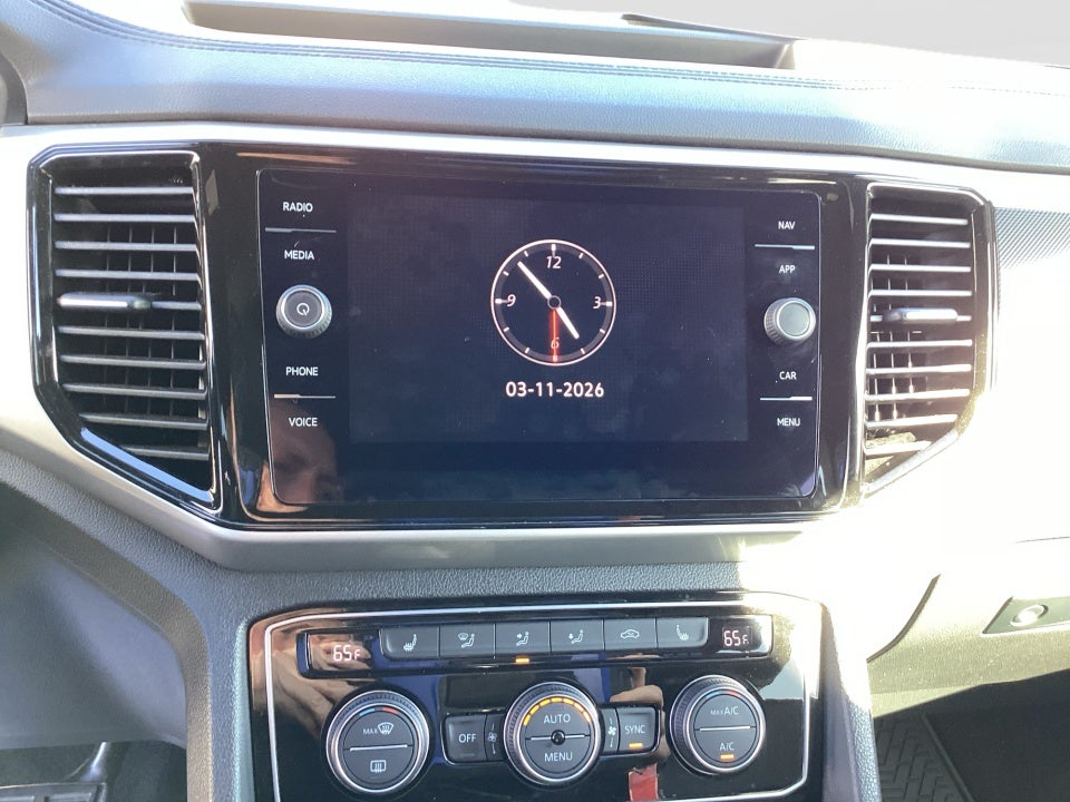 2023 Volkswagen Atlas Cross Sport 3.6L V6 SEL R-Line Black