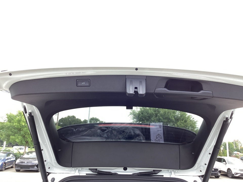 2025 Volkswagen Tiguan 2.0T SE R-Line Black