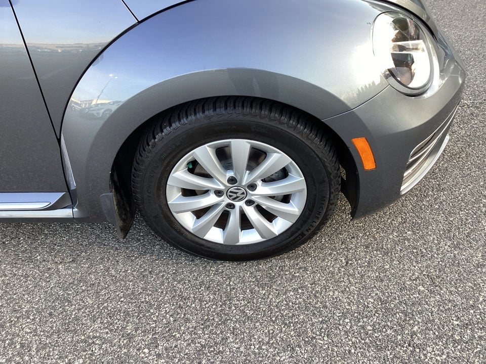 2017 Volkswagen Beetle Convertible 1.8T S
