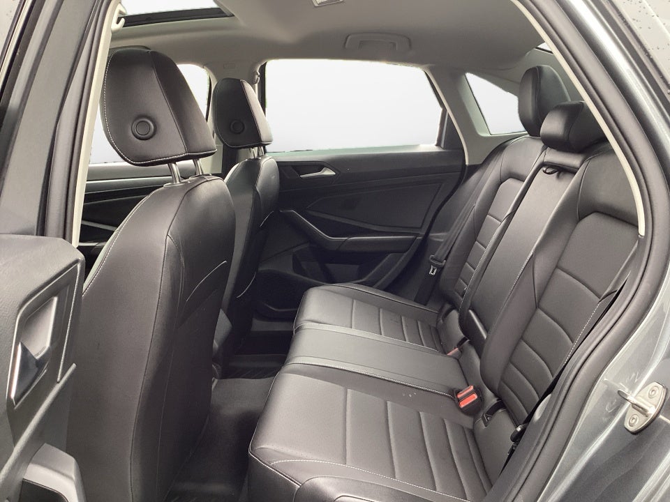 2023 Volkswagen Jetta 1.5T SE