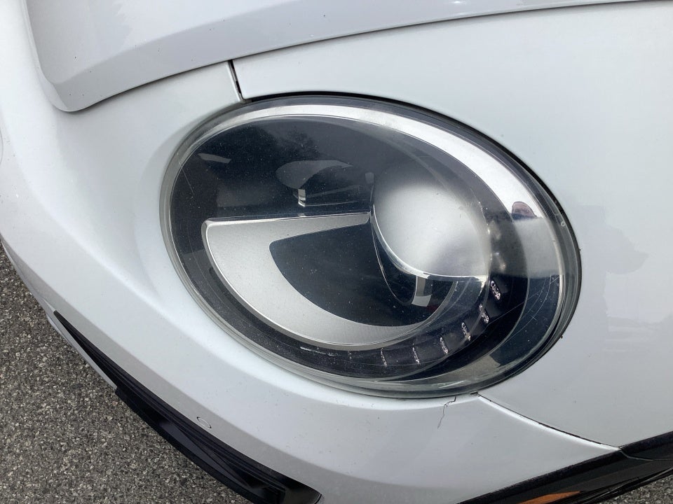 2018 Volkswagen Beetle 2.0T Dune