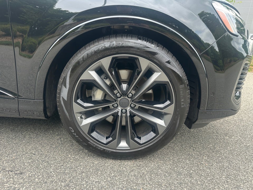2026 Audi Q7 Premium Plus TFSI quattro tiptronic