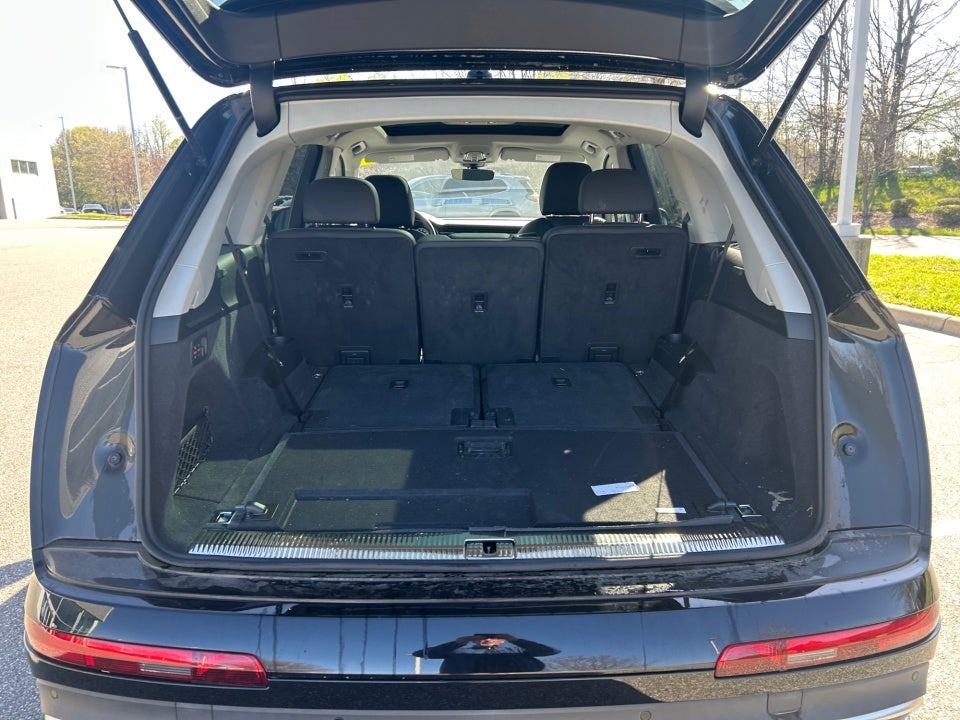 2023 Audi Q7 Premium Plus 55 TFSI quattro Tiptronic