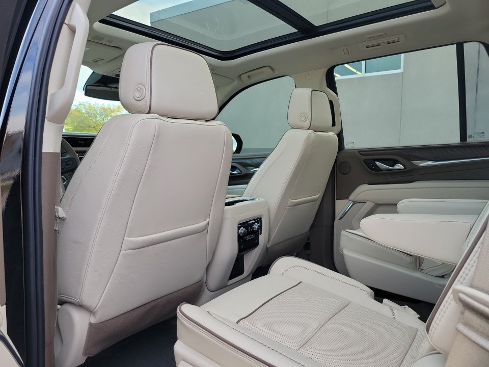 2023 GMC Yukon 4WD Denali