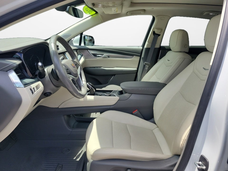2021 Cadillac XT5 FWD Premium Luxury