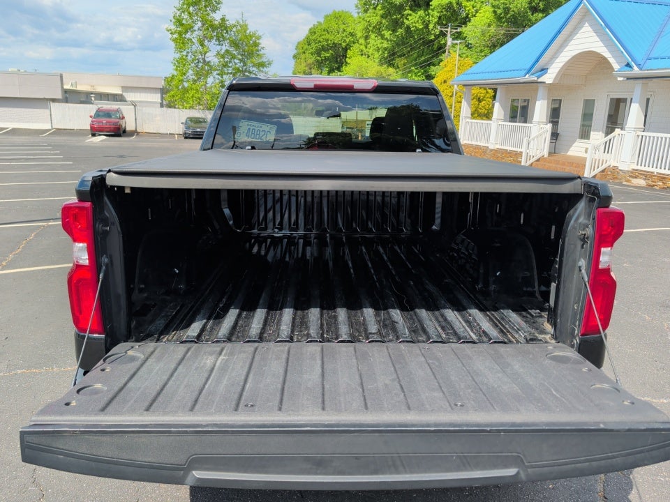 2020 Chevrolet Silverado 1500 4WD Double Cab Standard Bed Custom