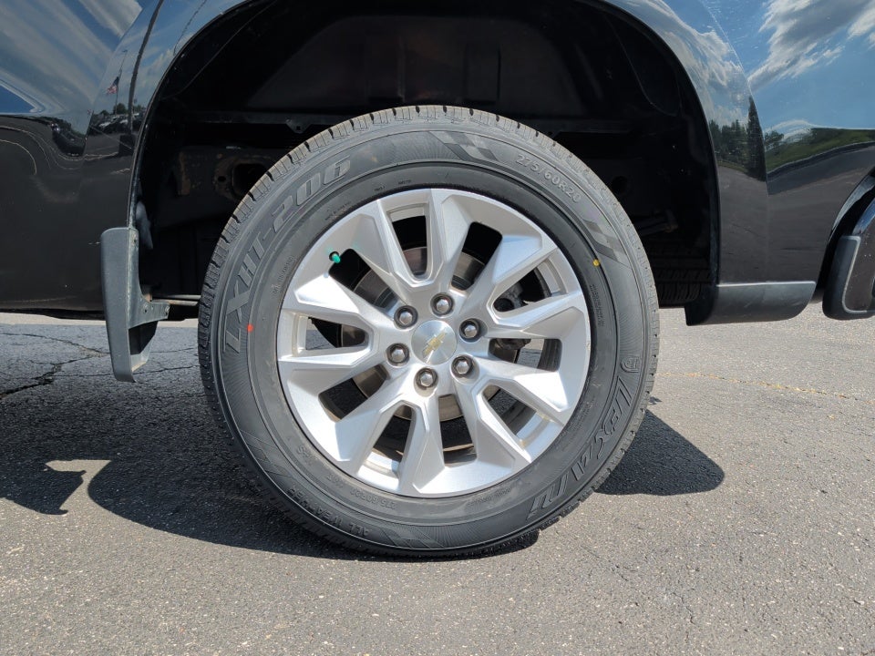 2020 Chevrolet Silverado 1500 4WD Double Cab Standard Bed Custom