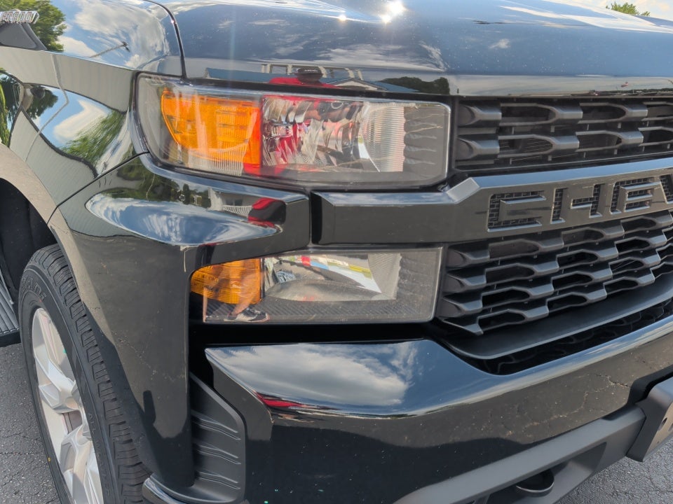 2020 Chevrolet Silverado 1500 4WD Double Cab Standard Bed Custom